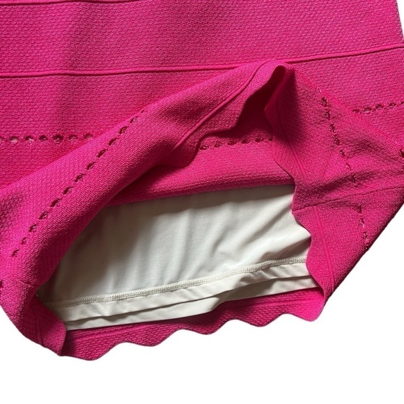 Bebe Pink Elissa Scalloped Dress. Size M - Picture 8 of 13